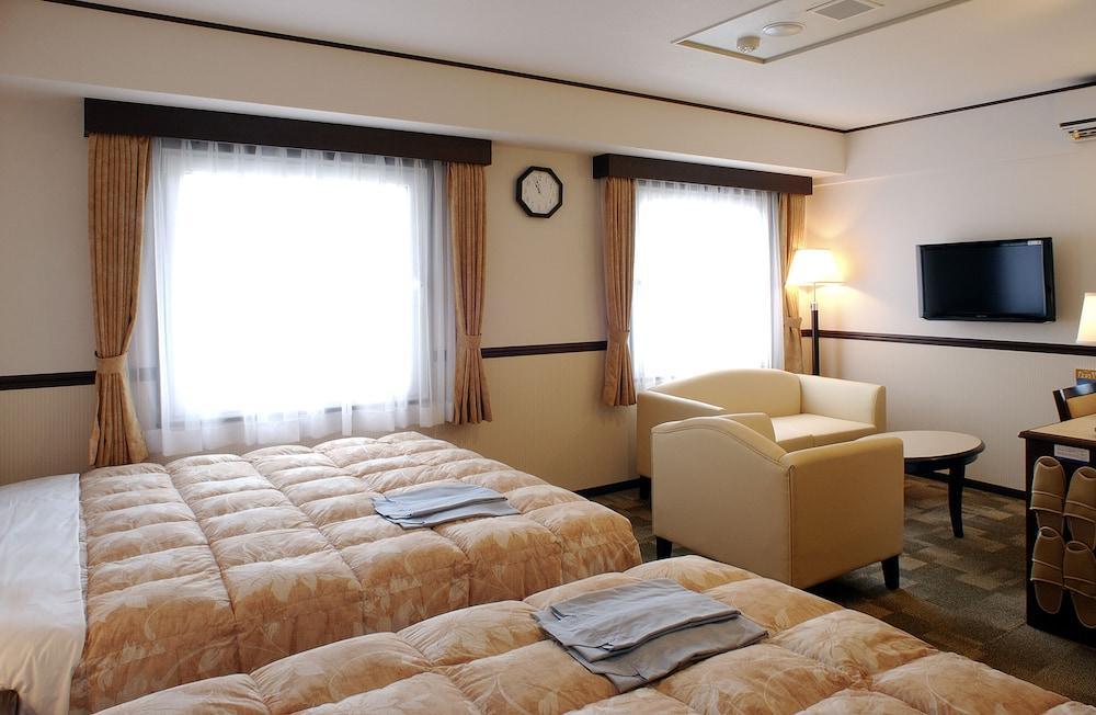 Toyoko Inn Kyoto Gojo Omiya Екстер'єр фото