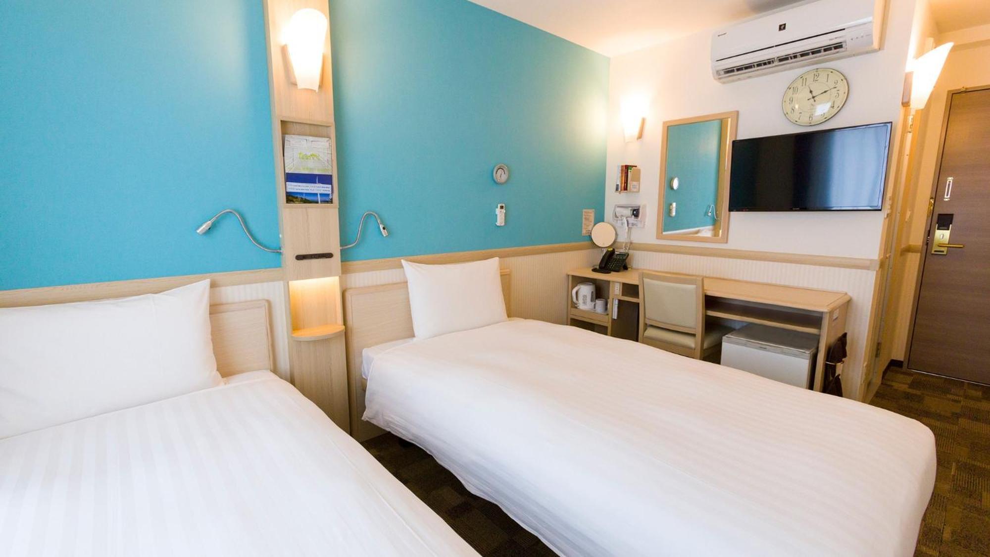Toyoko Inn Kyoto Gojo Omiya Номер фото