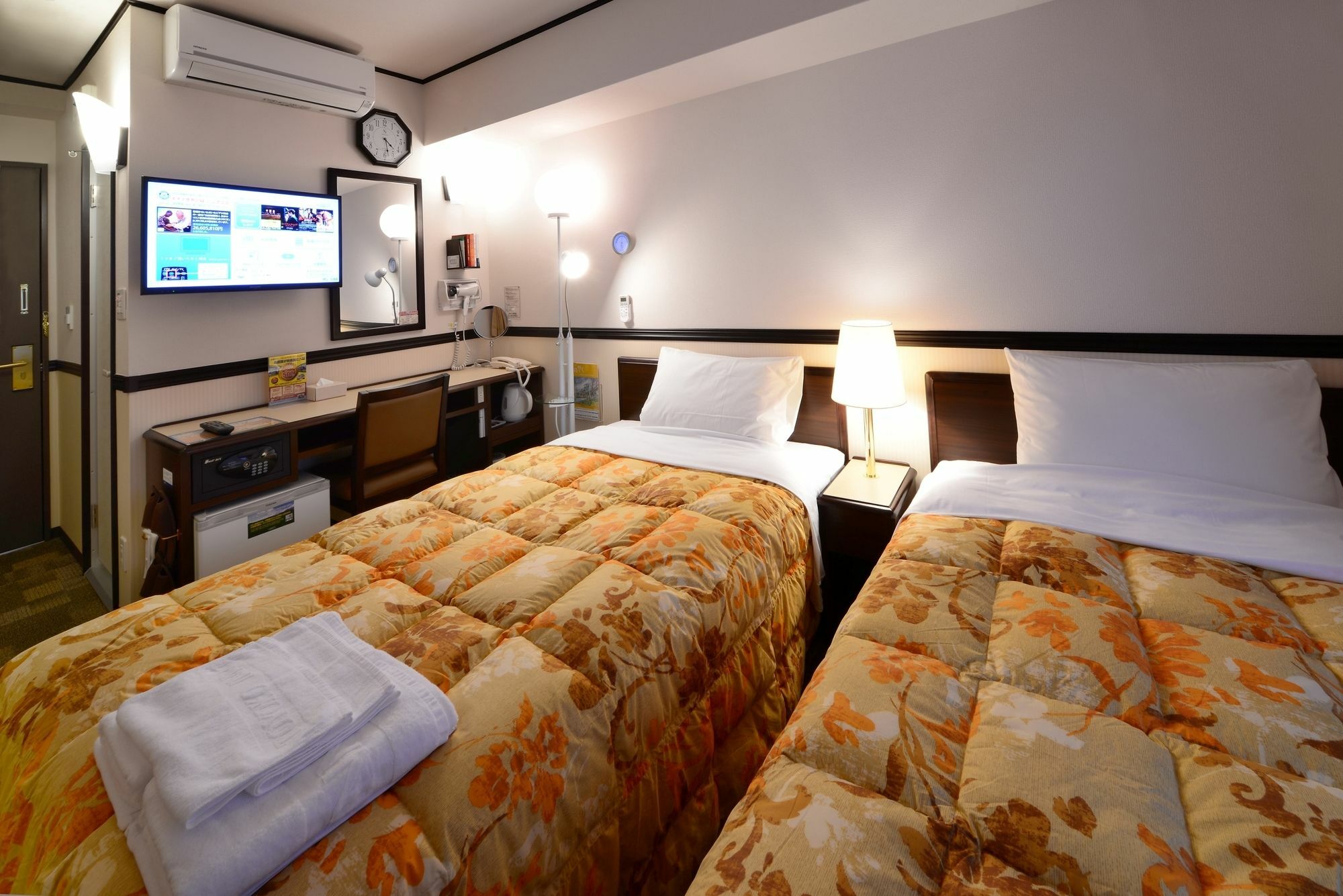 Toyoko Inn Kyoto Gojo Omiya Екстер'єр фото