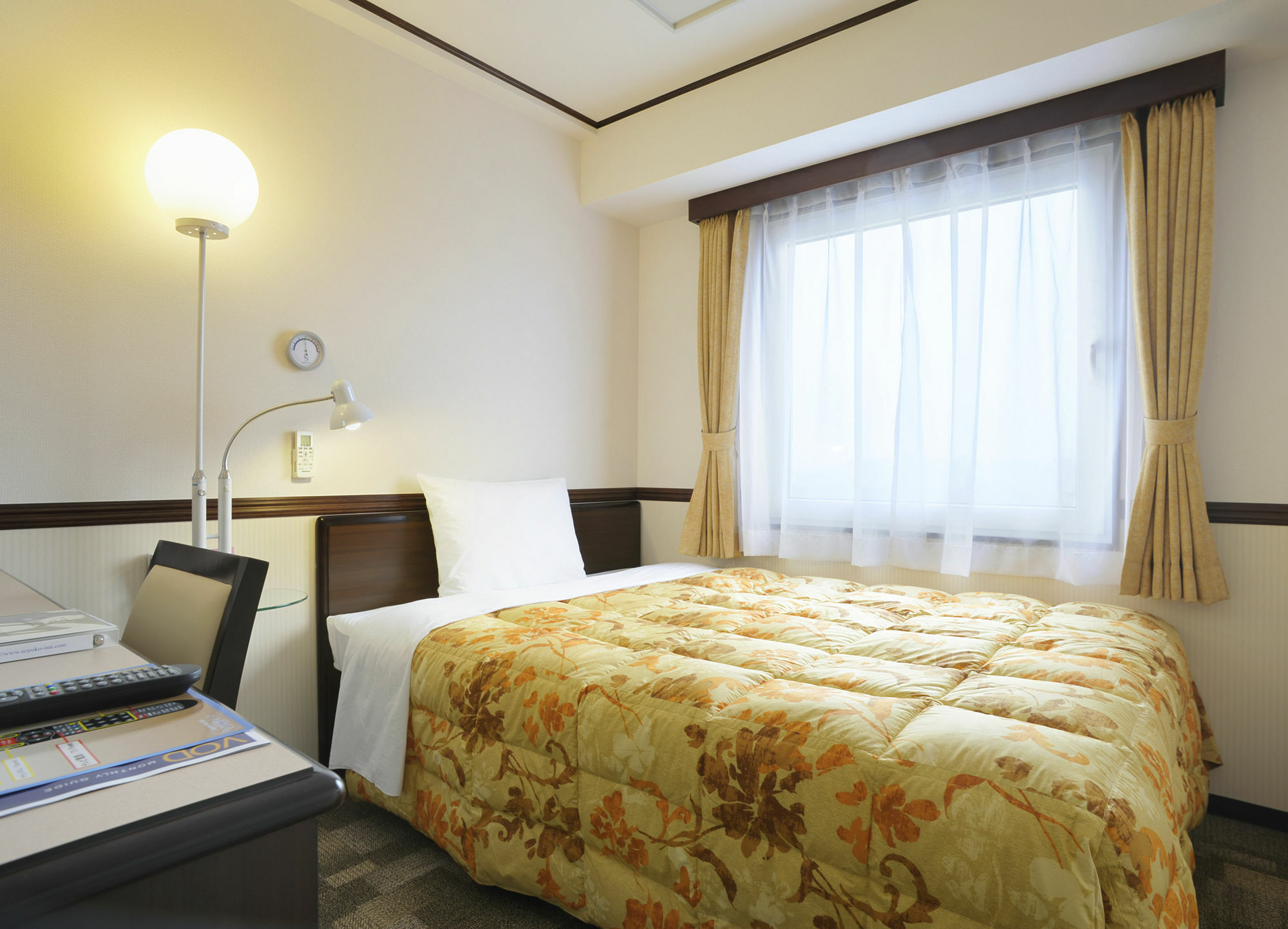 Toyoko Inn Kyoto Gojo Omiya Екстер'єр фото